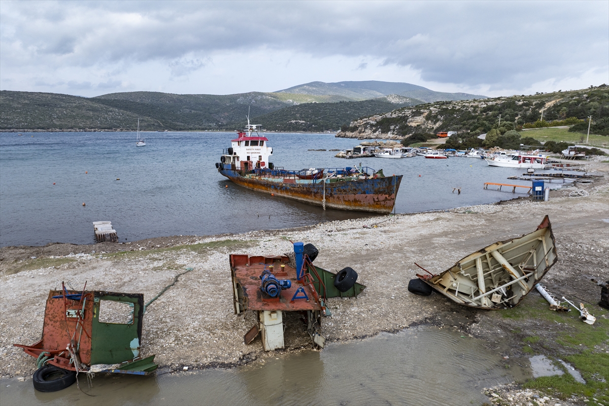 A A 20260106 40173317 40173306 I Z M I R D E K O Y D A K A C A K S O K U M U Y A P I L A N H U R D A G E M I Y E 2 M I L Y O N 850 B I N L I R A P A R A C E Z A S I