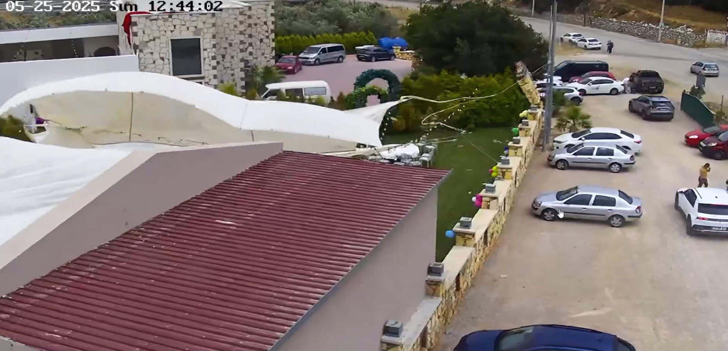 D E K O R A T I F K E M E R I N A L T I N D A K A L A N C I F T I N O 1101811 327066