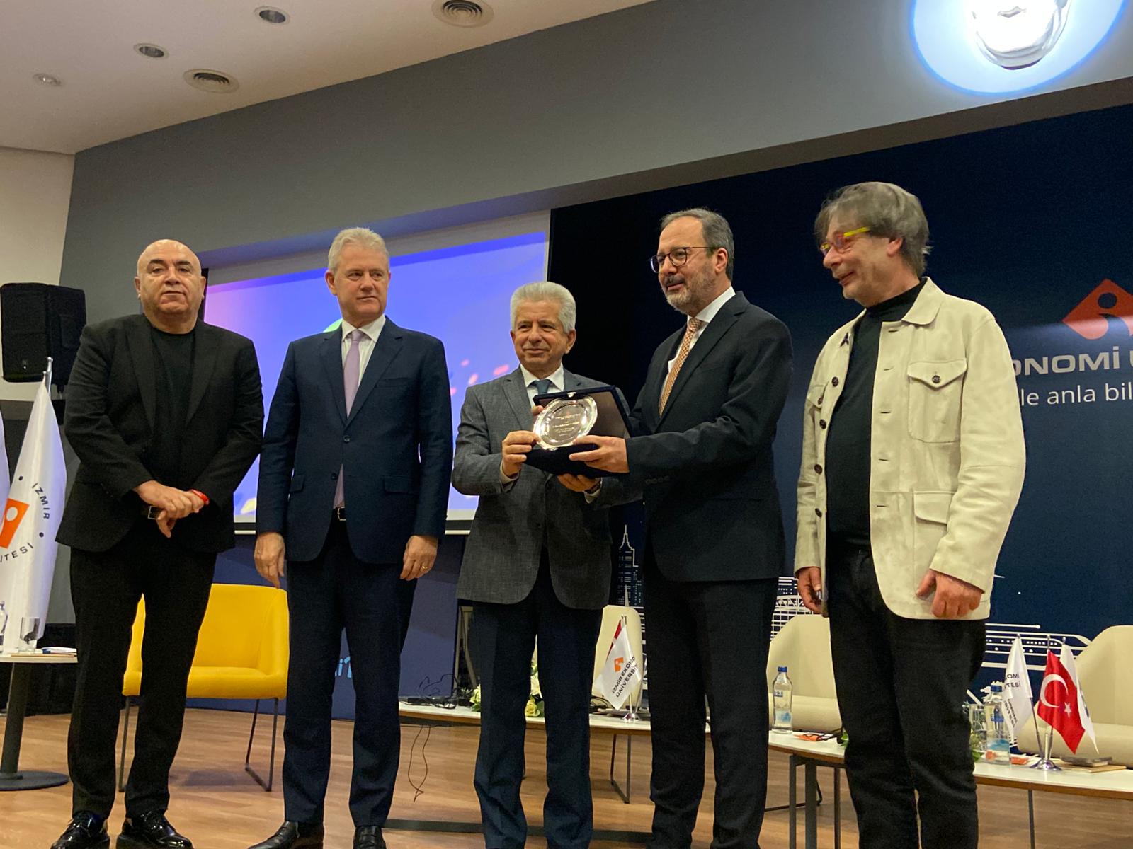 D4B83A7A De49 4Ce4 A29B 4E2743E0Eb1E