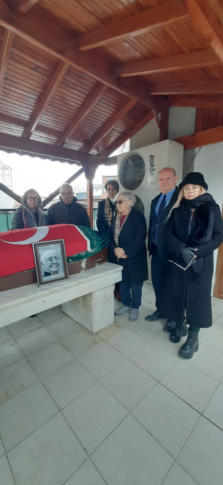 Deneyi̇mli̇ Gazeteci̇ Erdoğan Varol Son Yolculuğuna Uğurlandi (1)