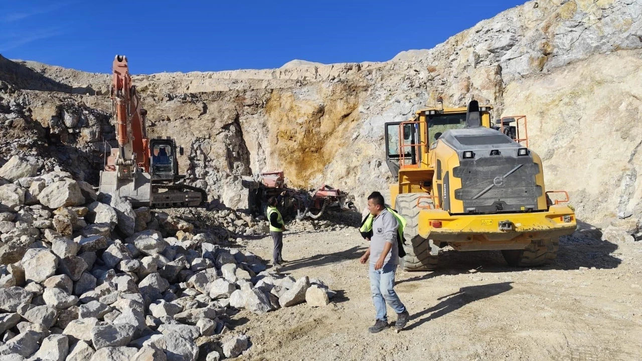 Emekli Olduktan 3 Gun Sonra Calisirken Oldu Yy5O