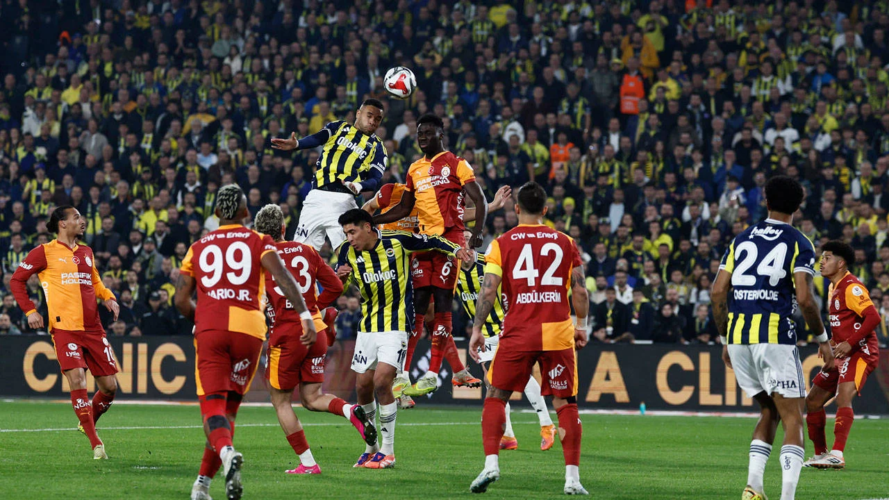 Galatasaray Fenerbahce Derbisinin Saati Degisti 1