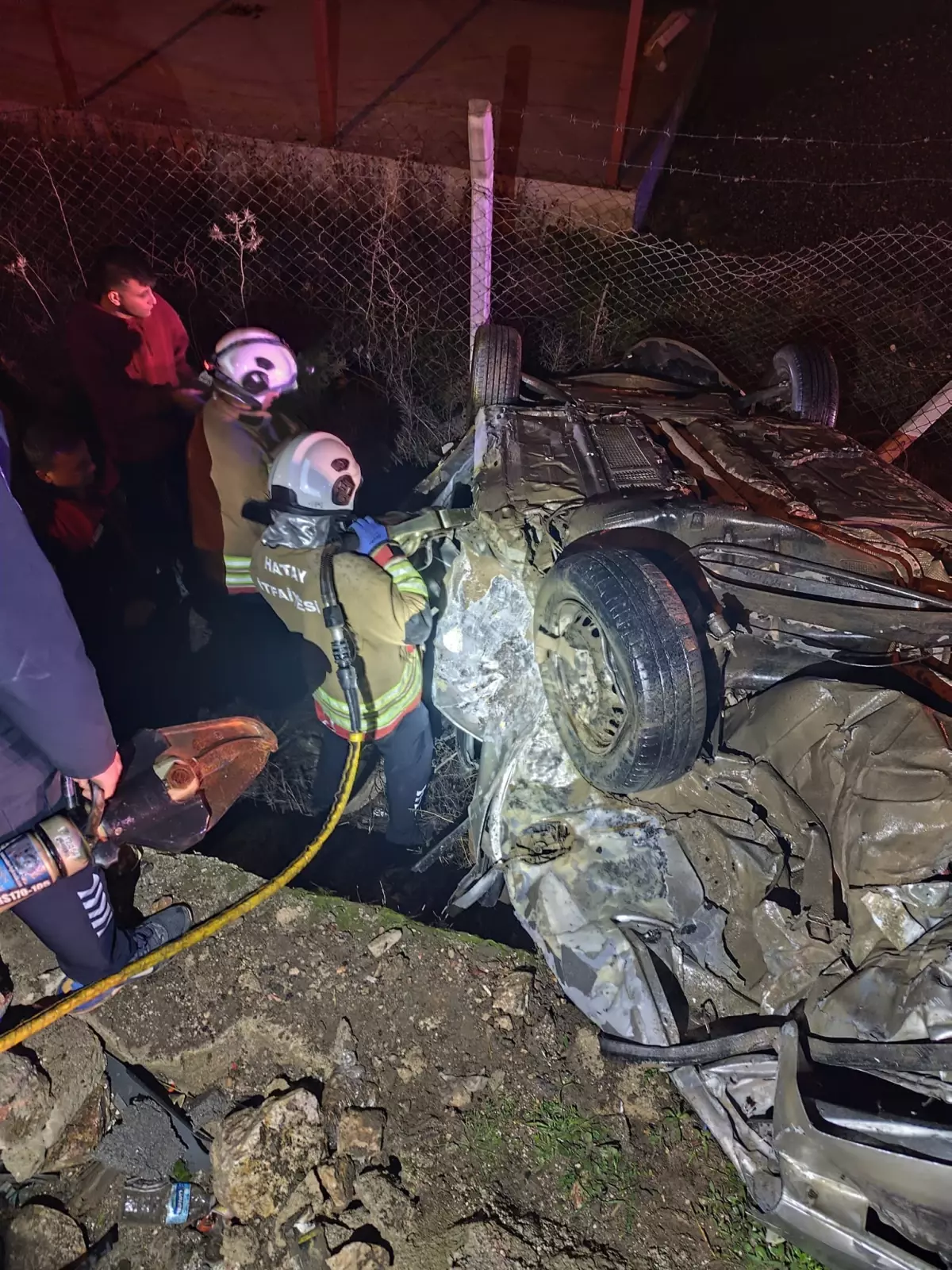 Hatay Da Kavsakta Korkunc Kaza 2 Olu 3 Yarali 19476198 6784 Amp