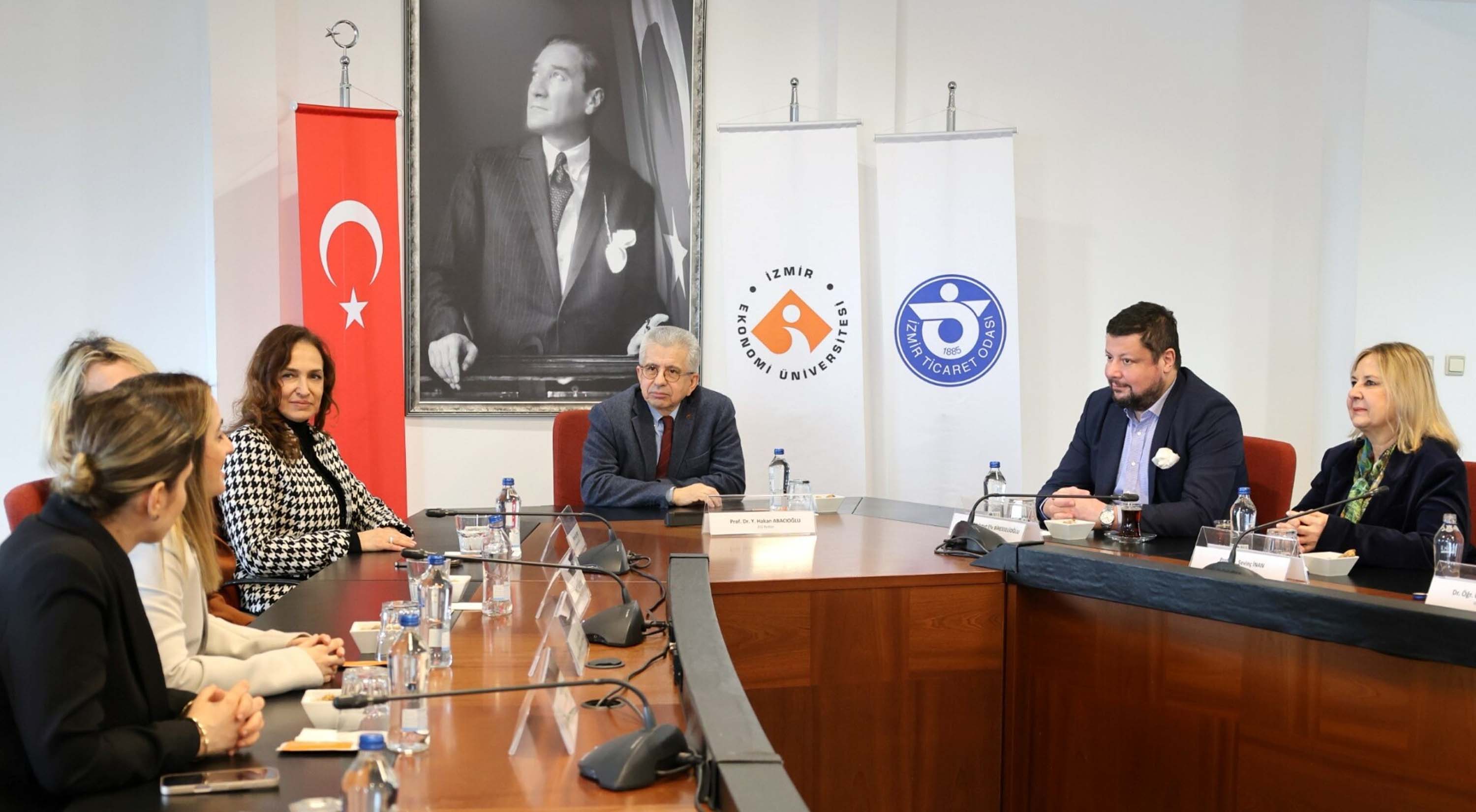 I Z M I R D E C O C U K L A R I C I N I S B I R L I G I P R O T O K 1133480 336503