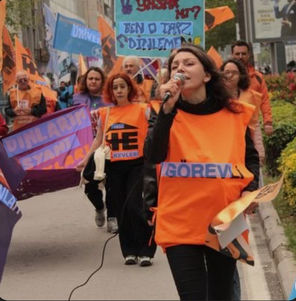 Izmirli Kadınlar 10 Ocak