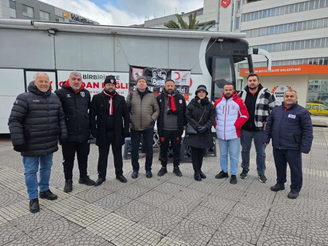 Kan Bagislayana Forma Ve Mac Bileti Hediye 19485553 6212 M