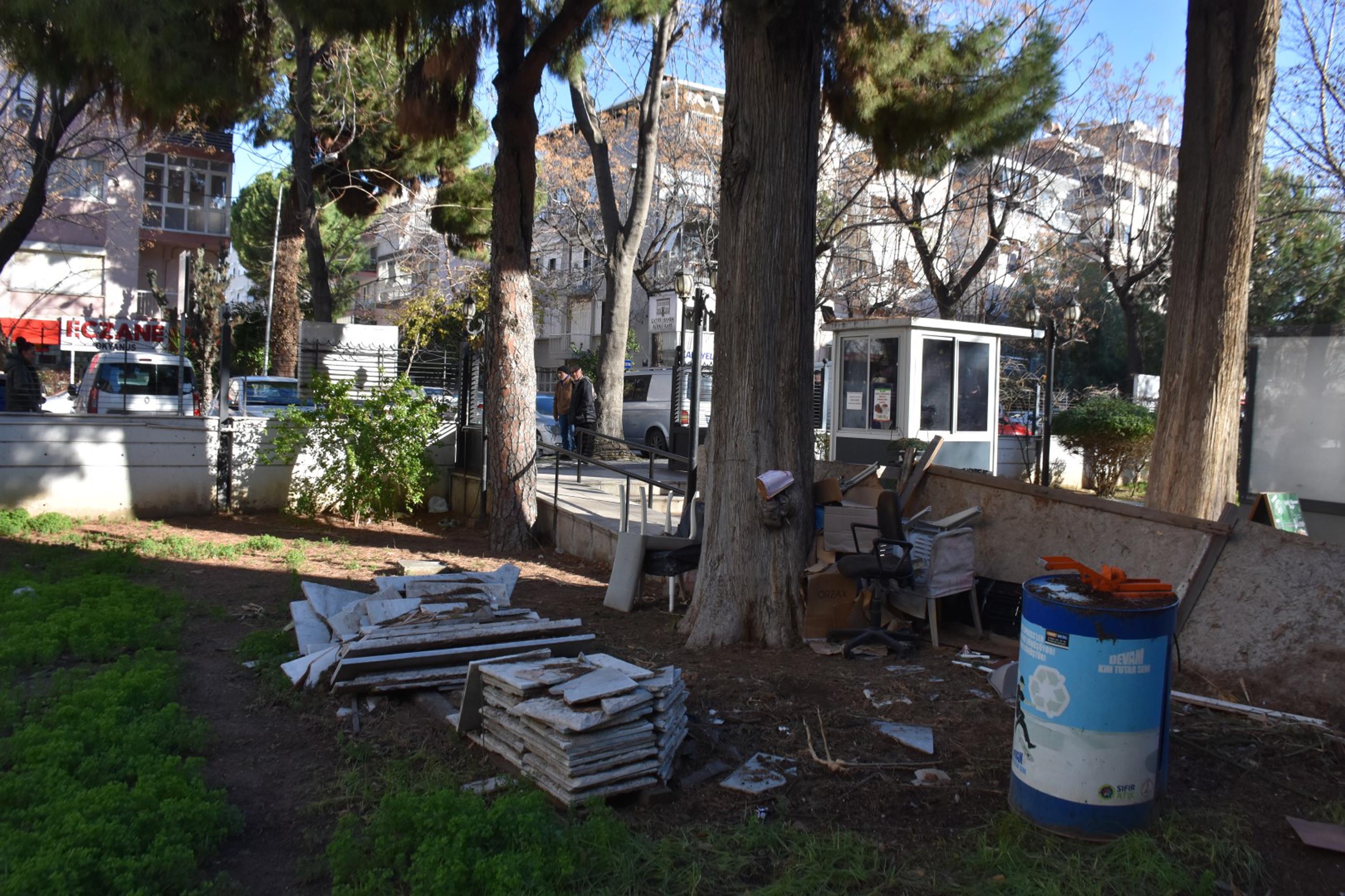 L A T I F E H A N I M K O S K U N U N B A K I M S I Z L I G I T E P K 1113008 330404