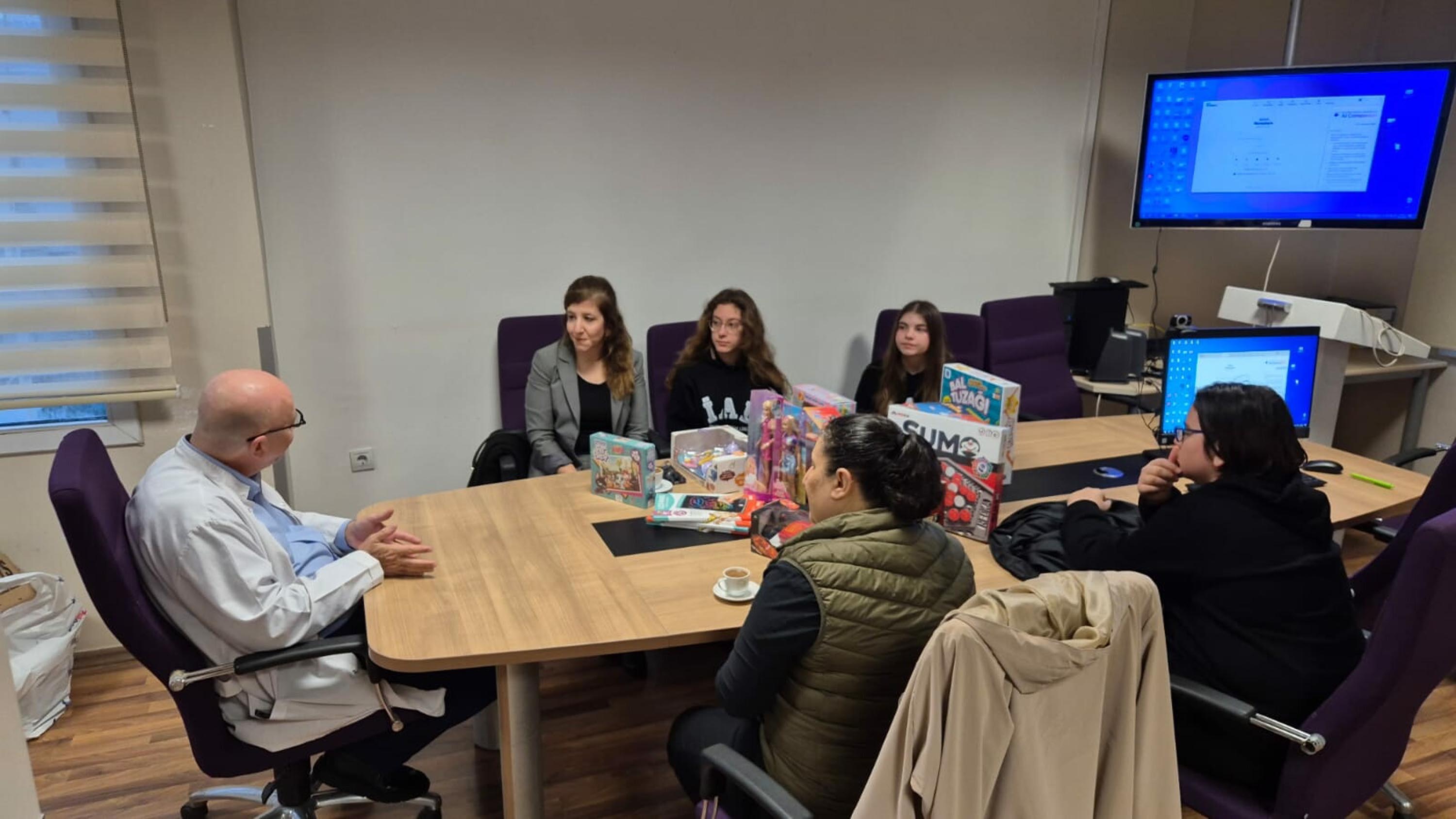 O Y U N C A K L A R L A T E D A V I G O R E N C O C U K L A R I N Y U Z 1125191 333893