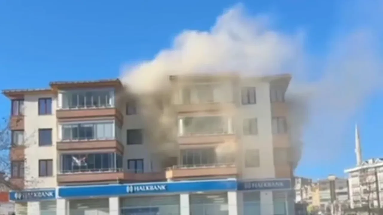 Tekirdagda Kan Donduran Vahset Altinlar Icin Teyzesini Katledip Yakmaya Calisti 3276068 202601121943 2