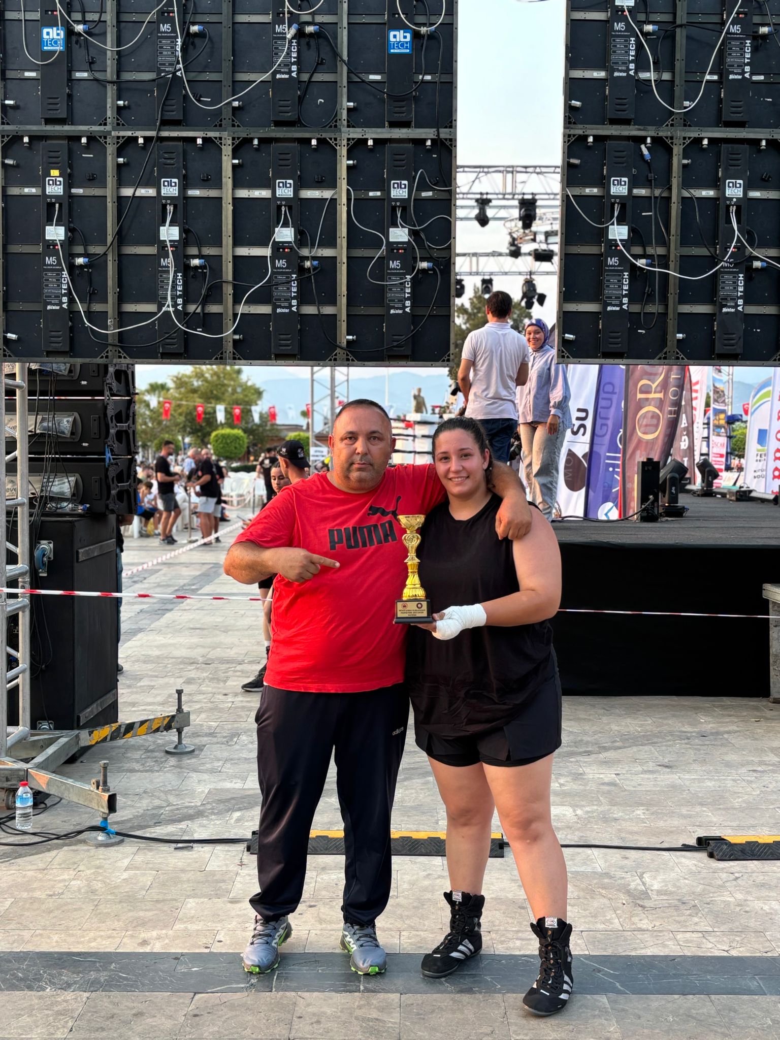 Whatsapp Image 2026 01 08 At 00.01.39