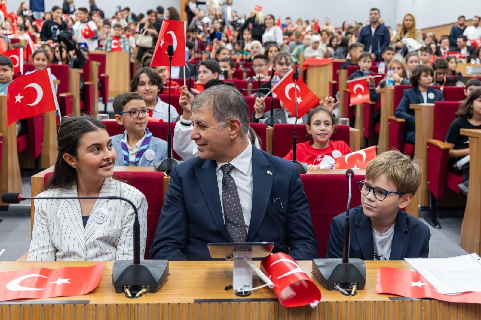 28.10.2025 F8021A13 B514 4D3E Bdb5 4Fddf91E3D3F