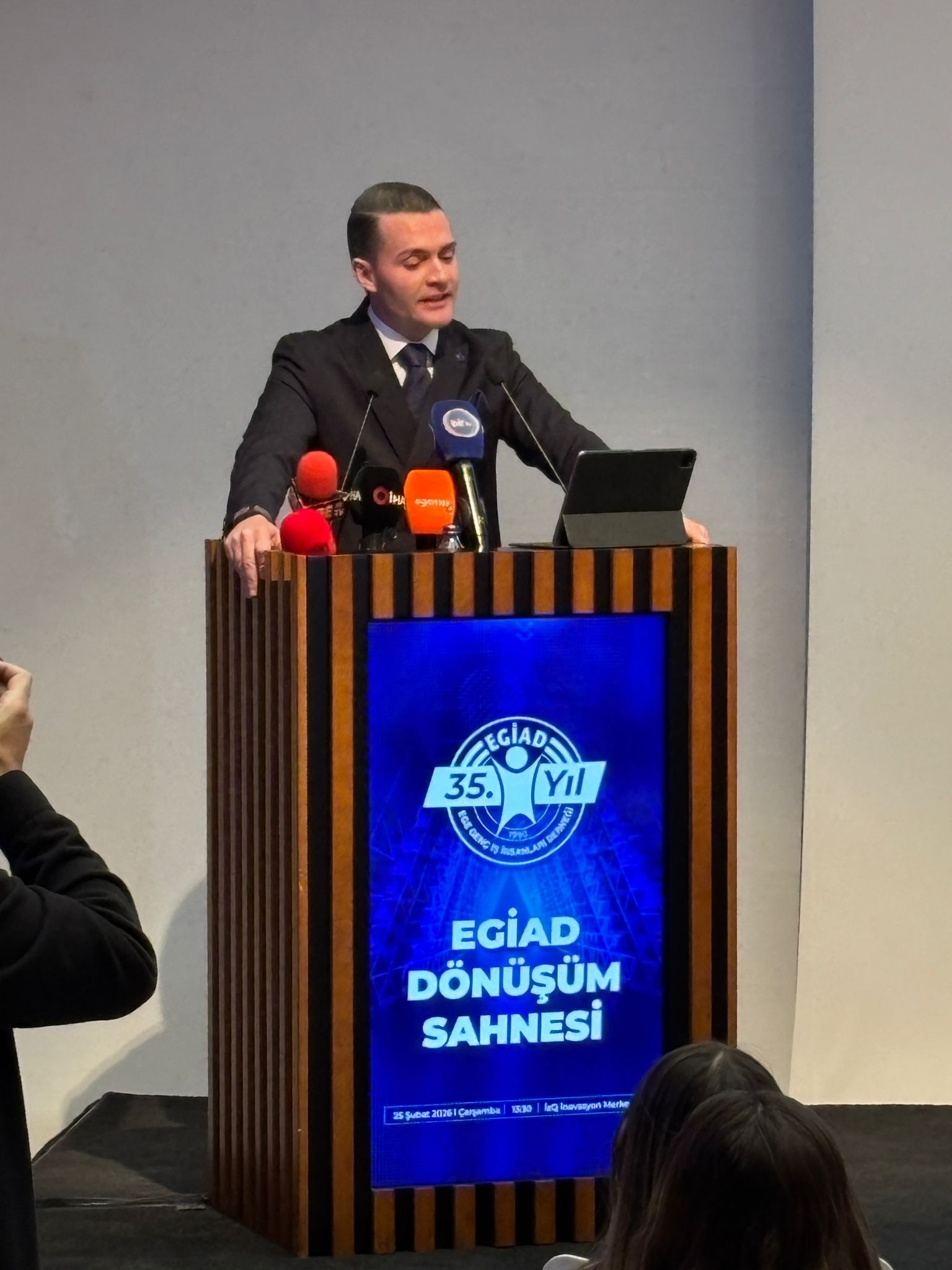 2E1A7Cc3 Bce0 4557 Abf6 259Cf0974308