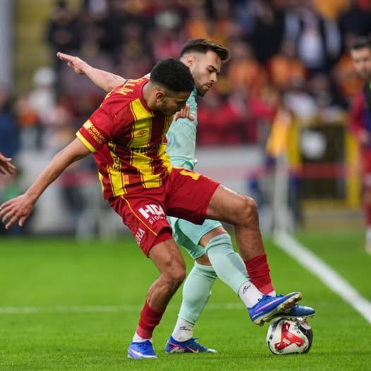 634523923 18558656542039261 8345194355098174025 N