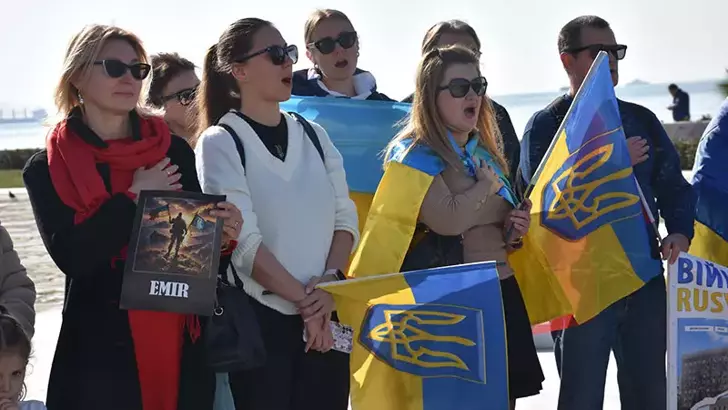 699Dc020F54A18C0D0F97166