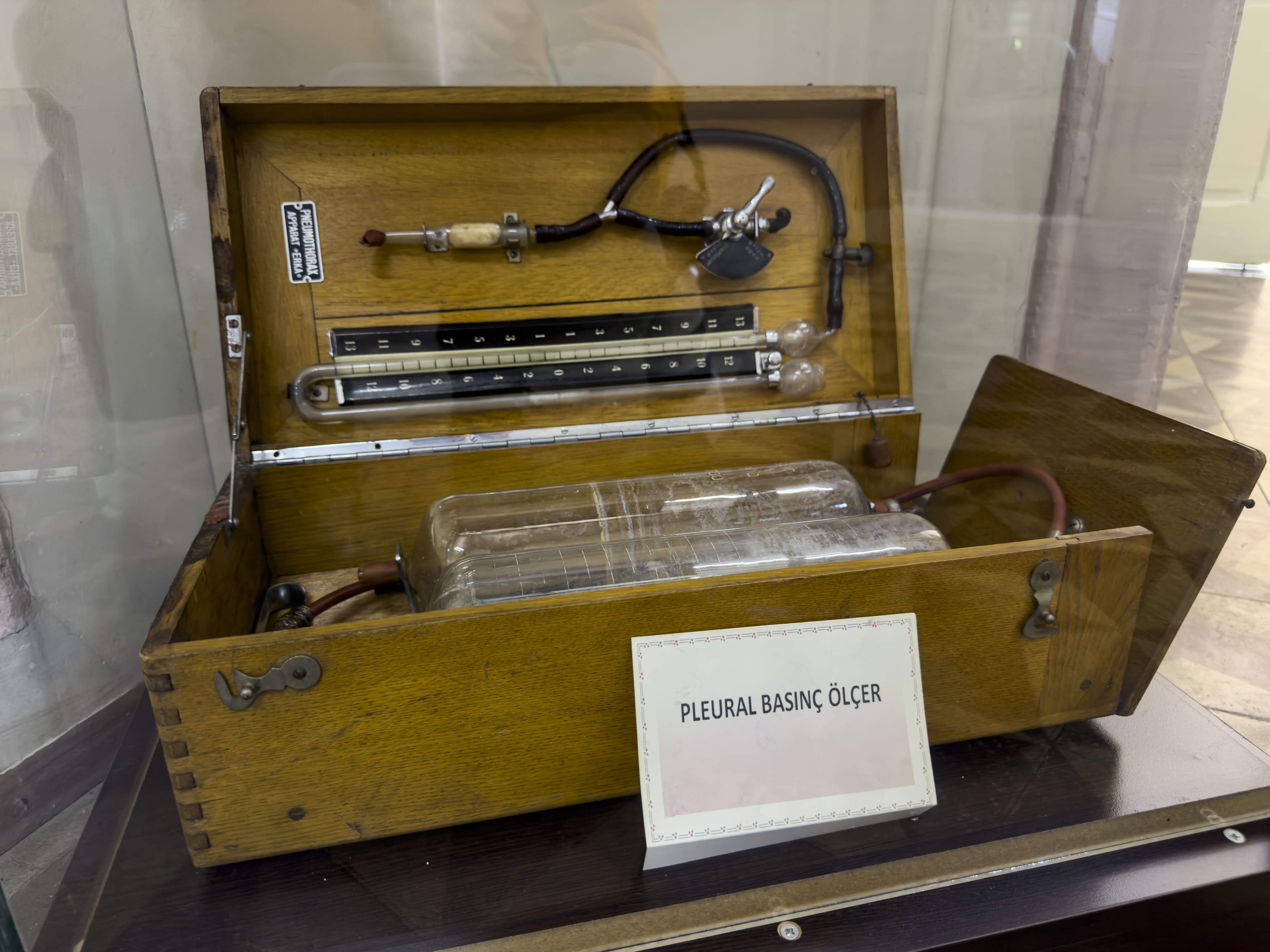 A A 20260203 40444906 40444905 I Z M I R D E B U L A S I C I H A S T A L I K L A R I C I N K U R U L A N H A S T A N E 116 Y I L D I R S A G L I K S U N U Y O R