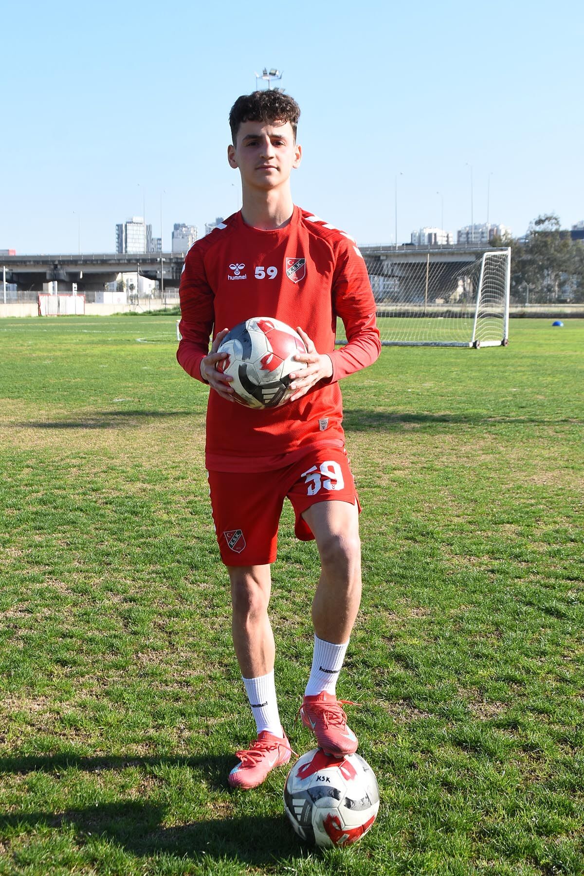 A D E M Y E S I L Y U R T F E N E R B A H C E D E B A S A R I L I O 1184857 352026