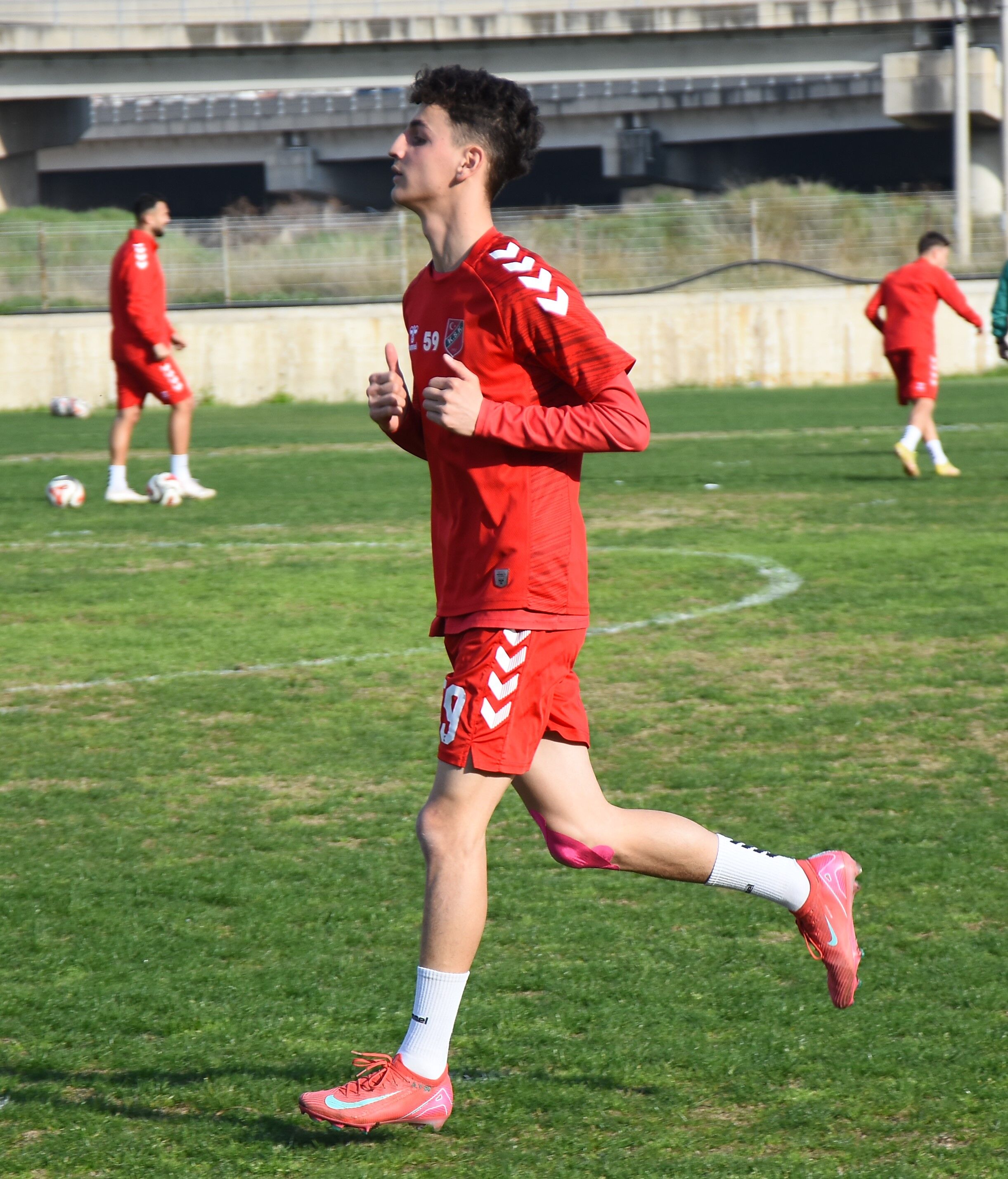 A D E M Y E S I L Y U R T F E N E R B A H C E D E B A S A R I L I O 1184864 352026