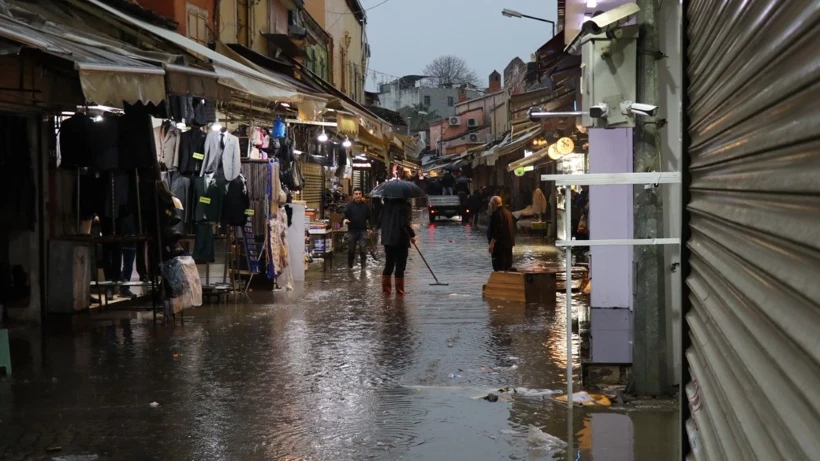 Aa 20260201 40429498 40429488 Izmir 75Nk