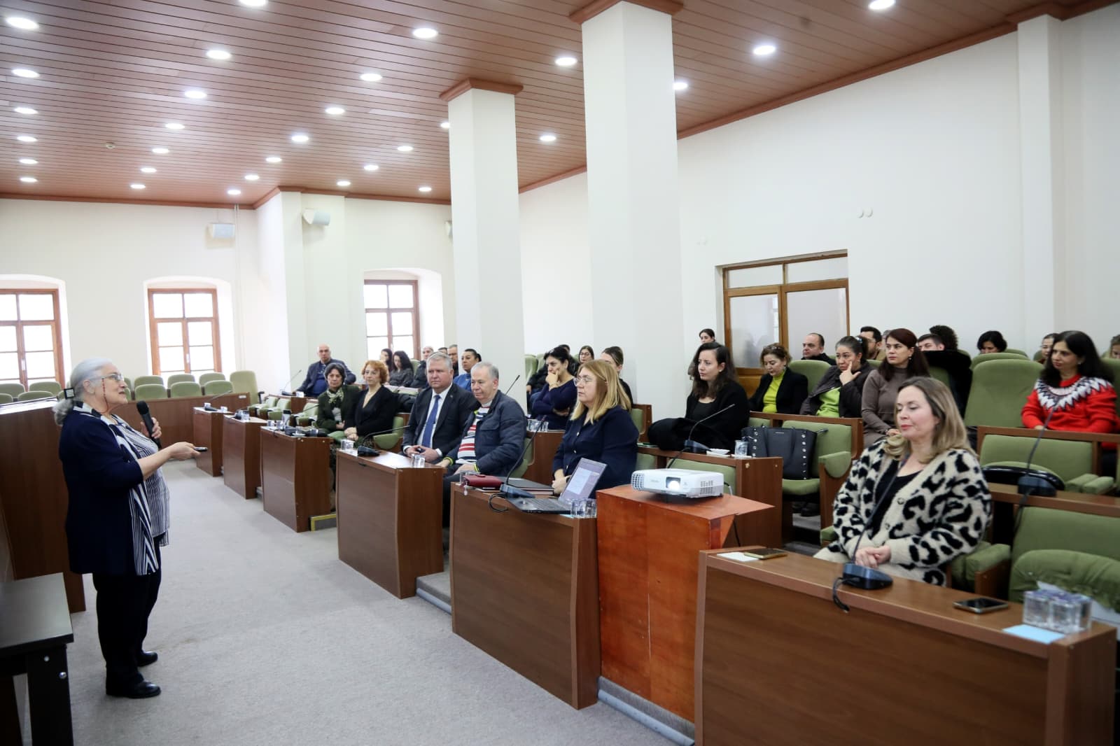 Aee0C8A9 49D3 40D5 Bfd4 314Eaa6E2982