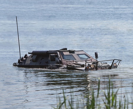 Amfibik Cobra Takvim 452 370