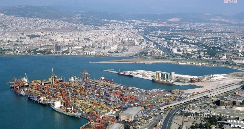 Bts Izmir Sube Baskani Akyol Alsancak Limani Halkindir Satilamaz Hz B8 Jt R V