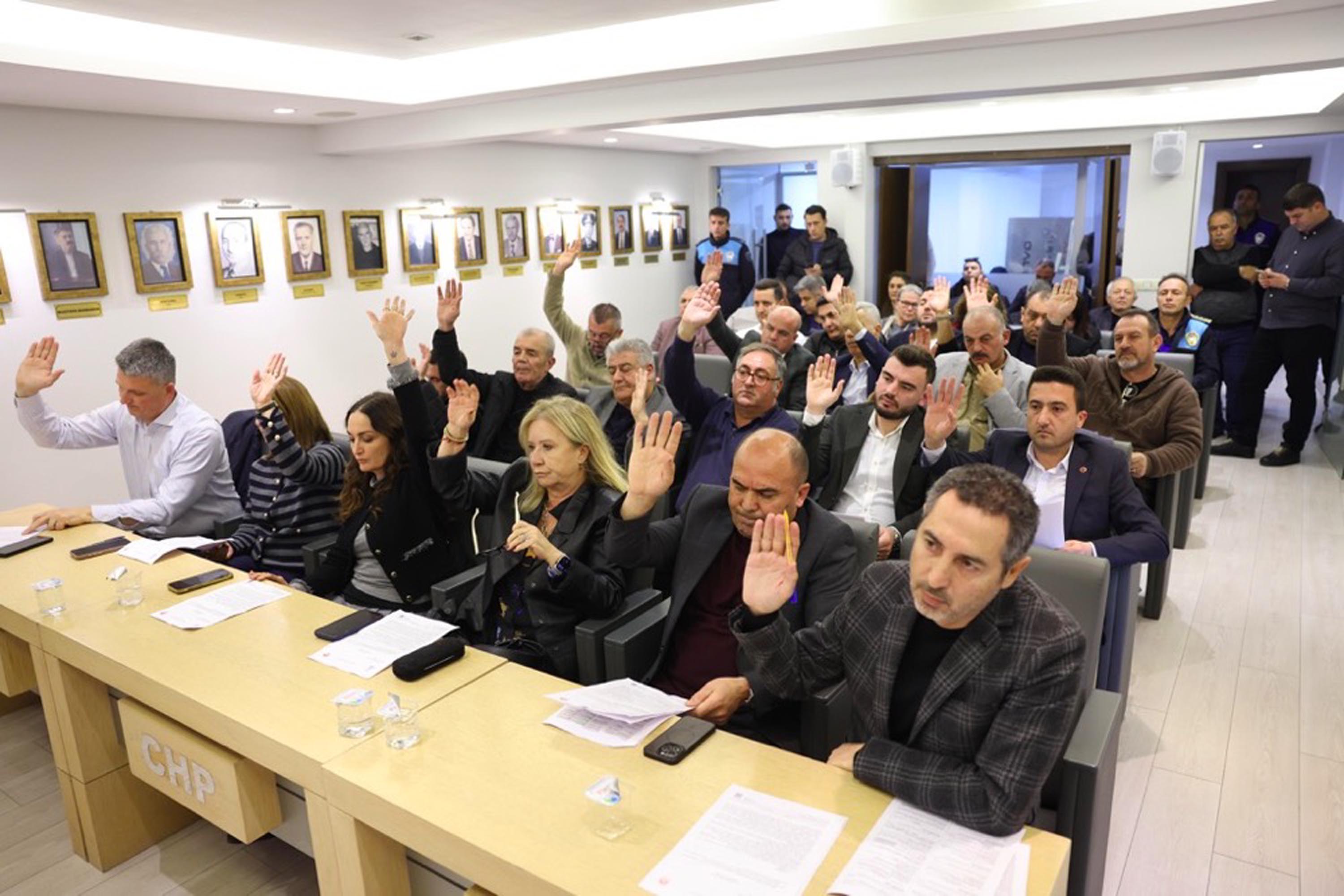 C E S M E B E L E D I Y E S I M E C L I S I N D E 3 P R O J E T A N I 1147991 340929