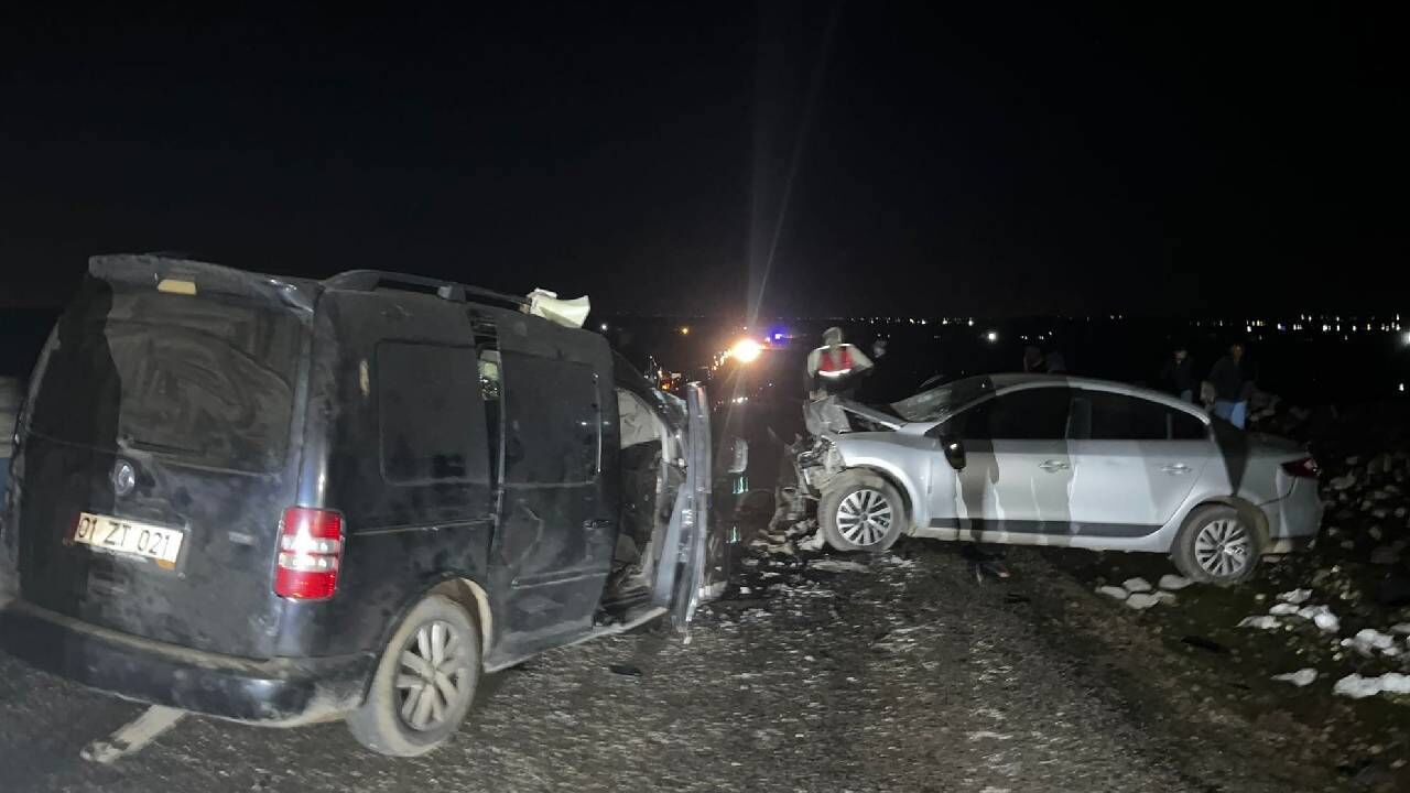 Diyarbakir Da Trafik Kazasi 5 Kisi Oldu 2 Kisi Yaralandi