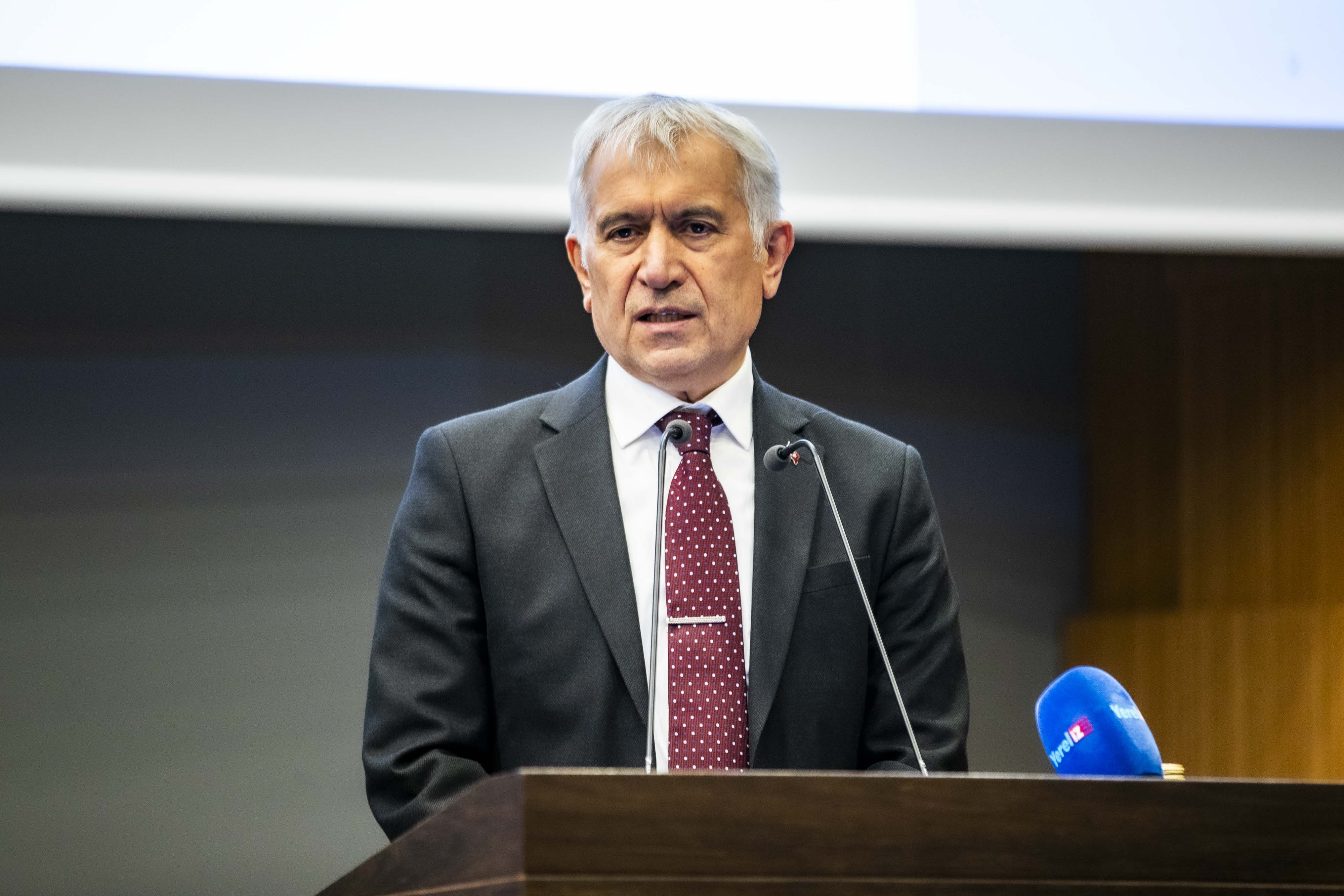 Izmir Ticaret Borsası Meclis Toplantısı E