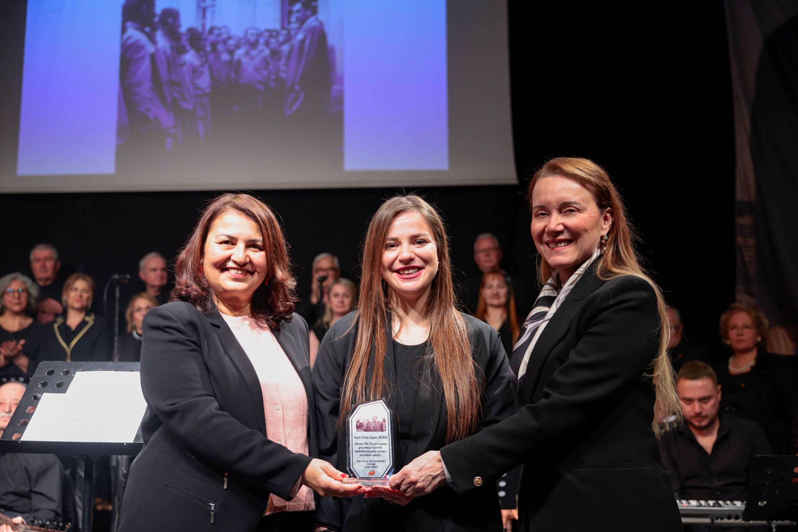 Hasan Ali Yücel Konak'ta Anıldı (1)