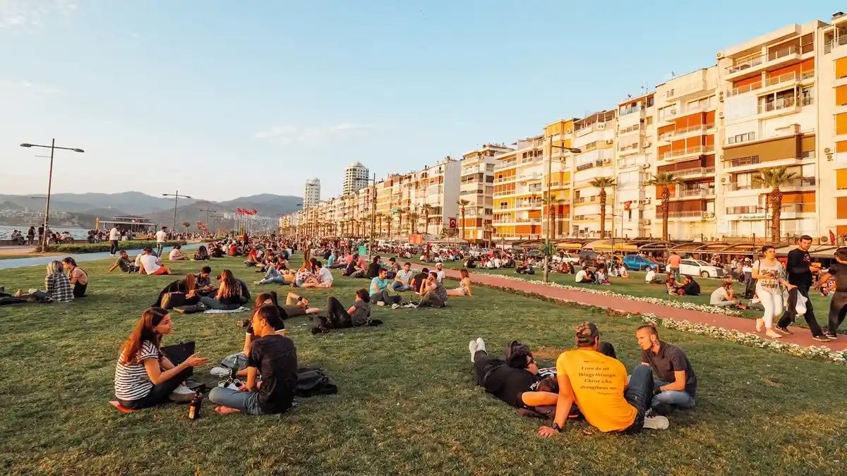 Izmirliler Hakkinda Bilmedikleriniz 1744565183