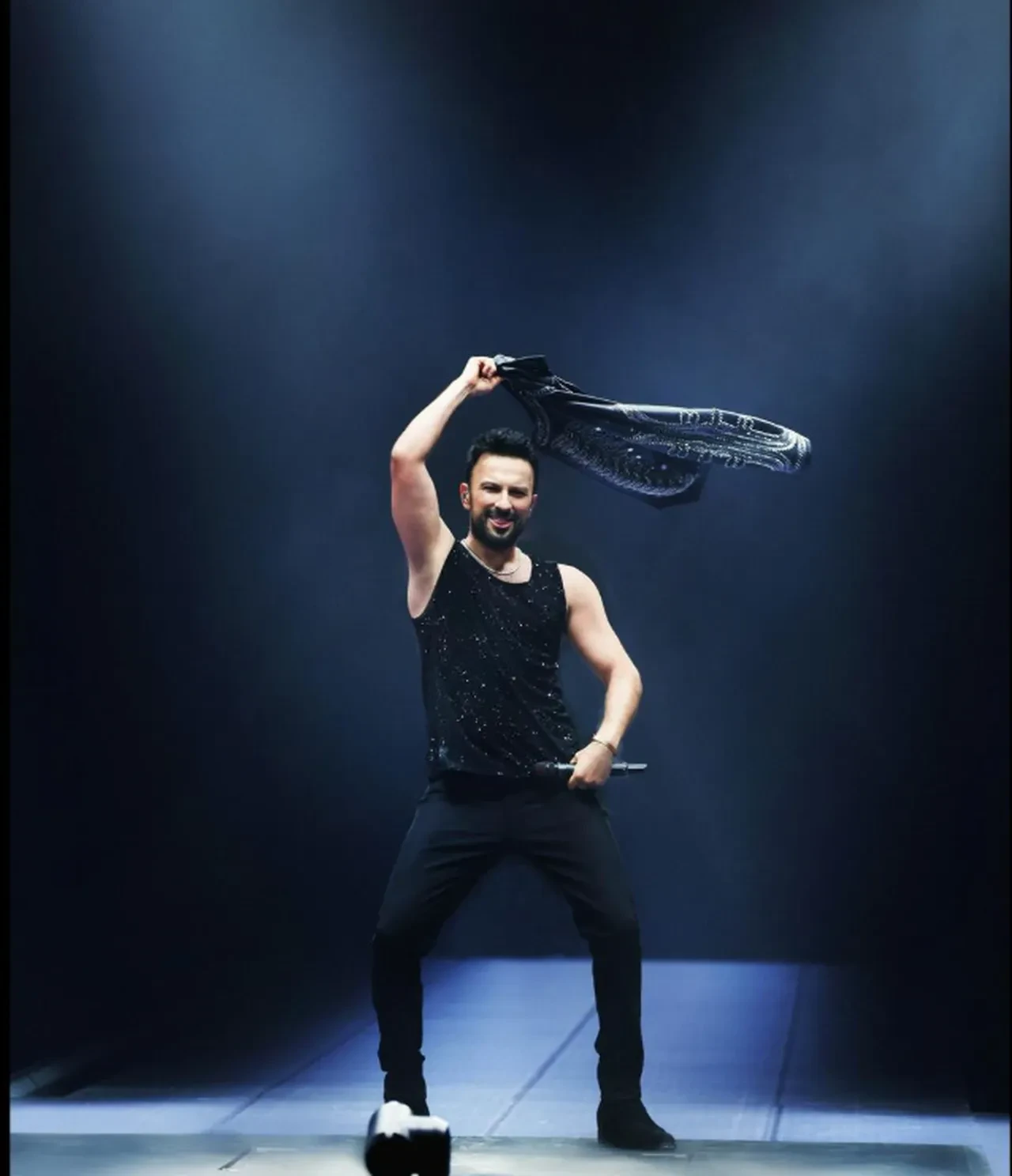 Tarkan Konser Maratonunu Bitirdi Kasasini Doldurdu Kazanci Dudak Ucuklatti 3280672 202602061152 1
