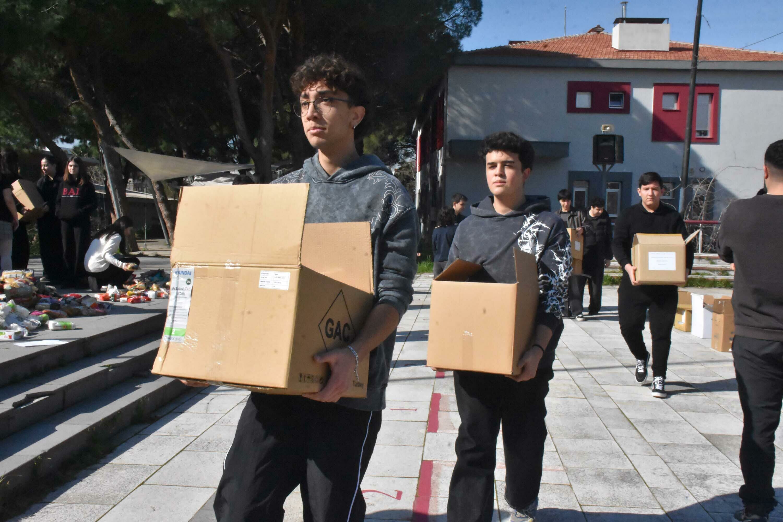 Y E L D A O G R E T M E N V E O G R E N C I L E R I N D E N I Y I L I K 1186517 352531