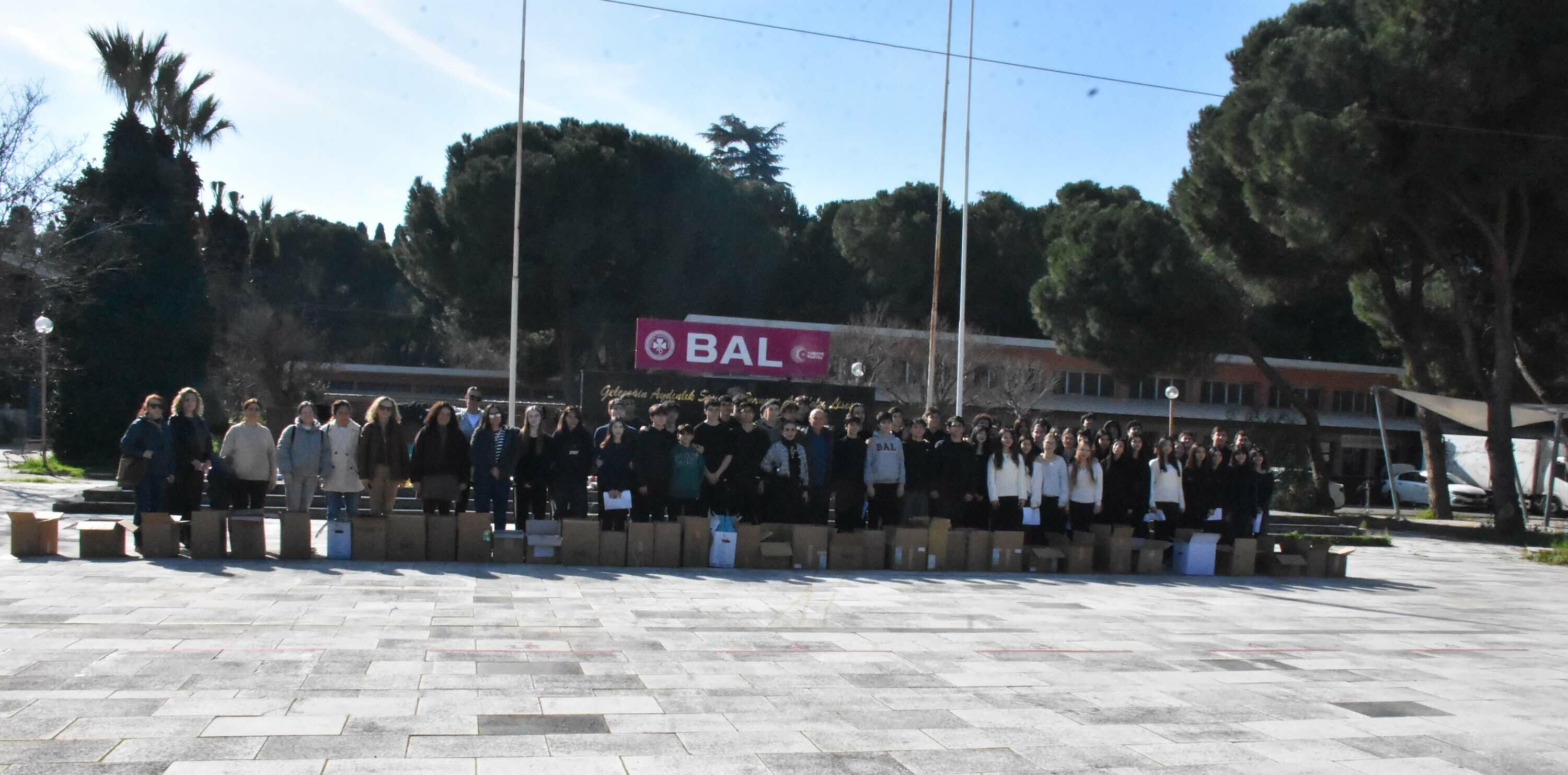 Y E L D A O G R E T M E N V E O G R E N C I L E R I N D E N I Y I L I K 1186518 352531