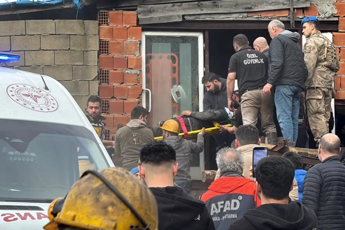 Zonguldak Taki Maden Ocaginda Gocuk 2 Isci 19573690 265 Amp