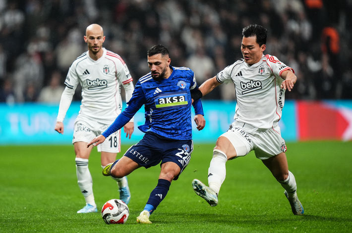 3870884 E140317C6964D8E2C26015Dd1B17D235