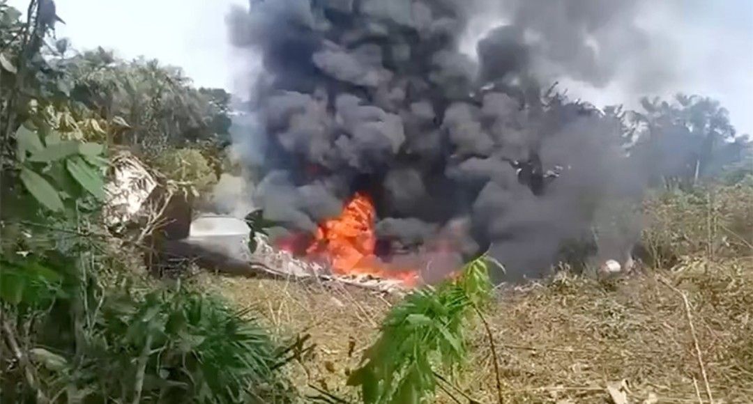 653842048 2044477216128941 3742761684775283408 N