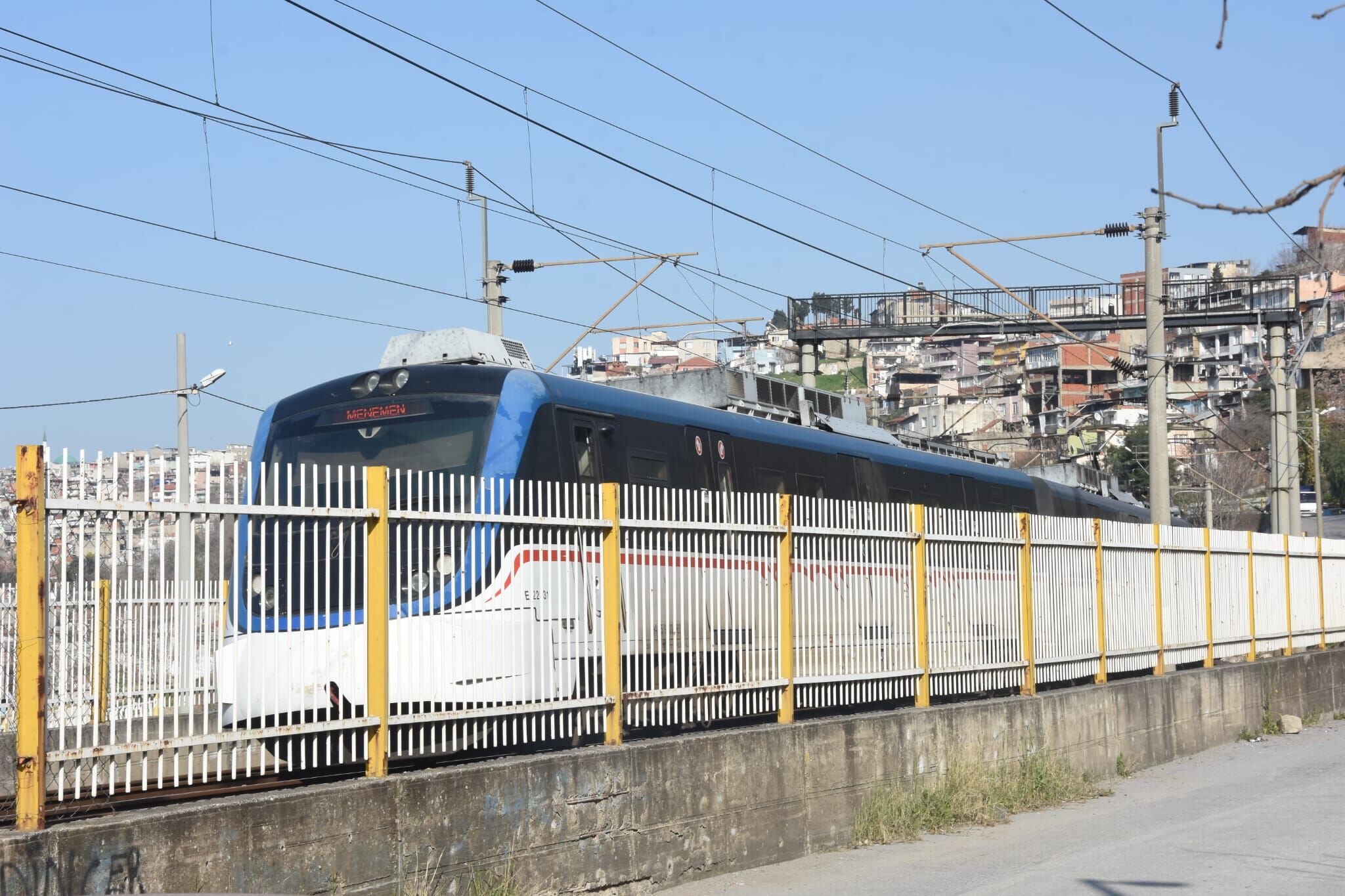 8F58Ef5D 343E 4Bf4 96E8 918A107642C9