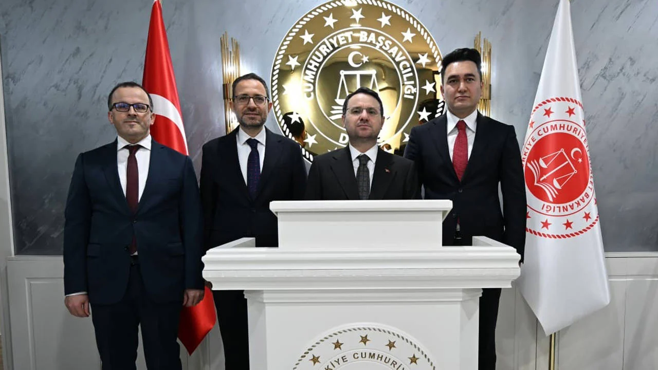 Akin Gurlek Yargi Her Zaman Gucluden Yanadir Algisi Yanlis Bir Algidir