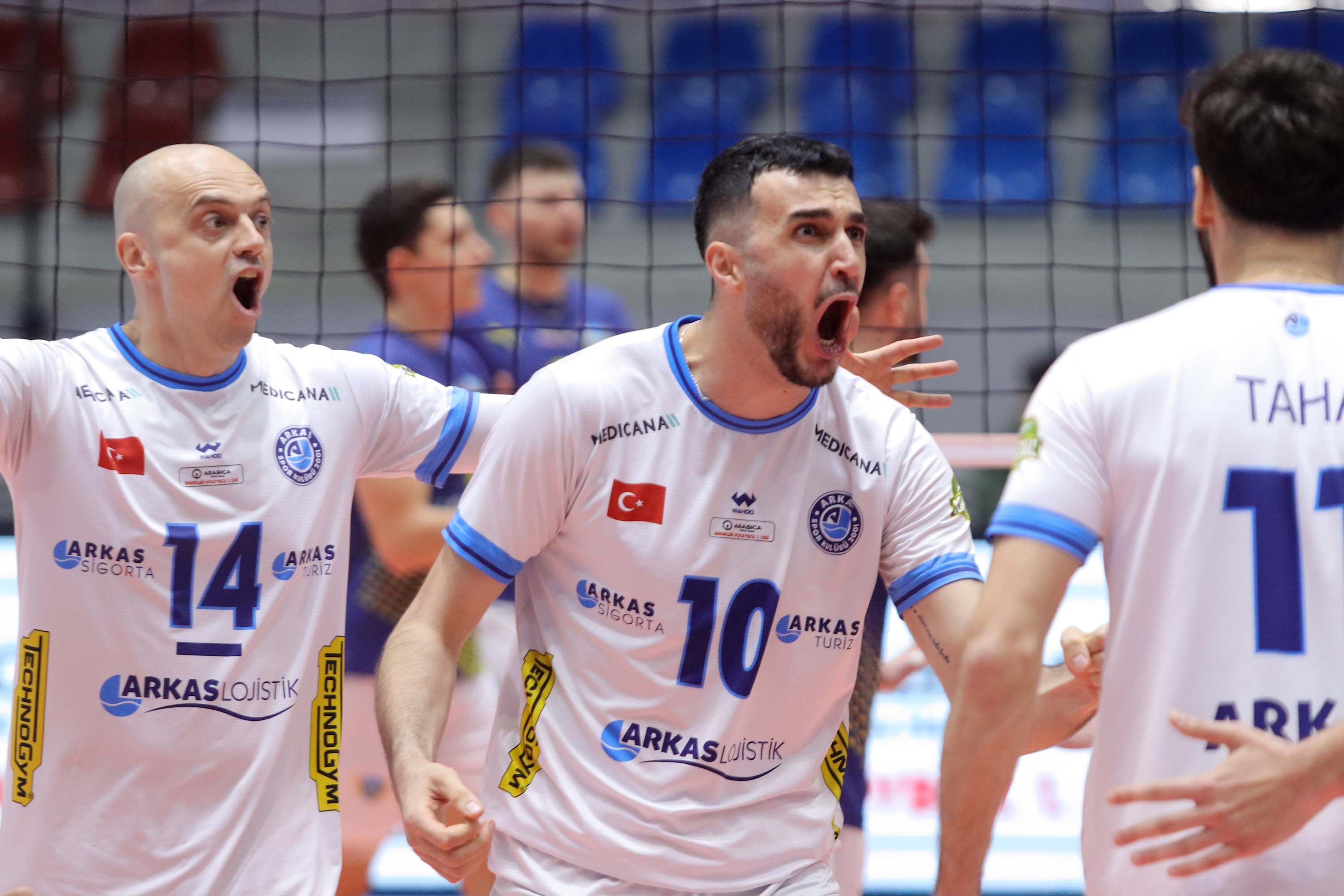 Arkas Spor Yari Final Macinda 1237482 368046 (1)