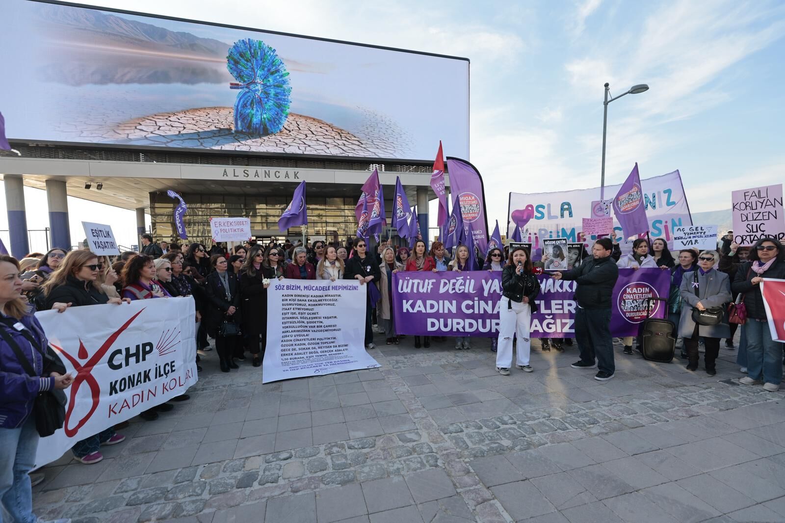 Chp 8 Mart Basın Açıklaması (6)