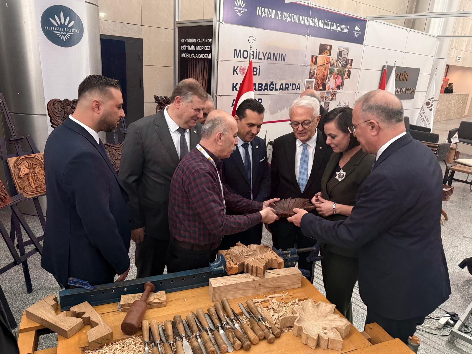 E9E6B1Ef B875 44Cf 8D12 4Fb1C356Affd