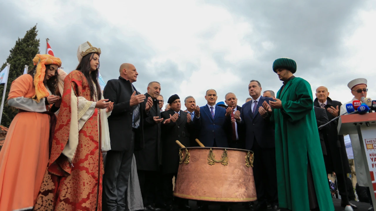 Evrim Kapaklar 2026 03 21T145553665