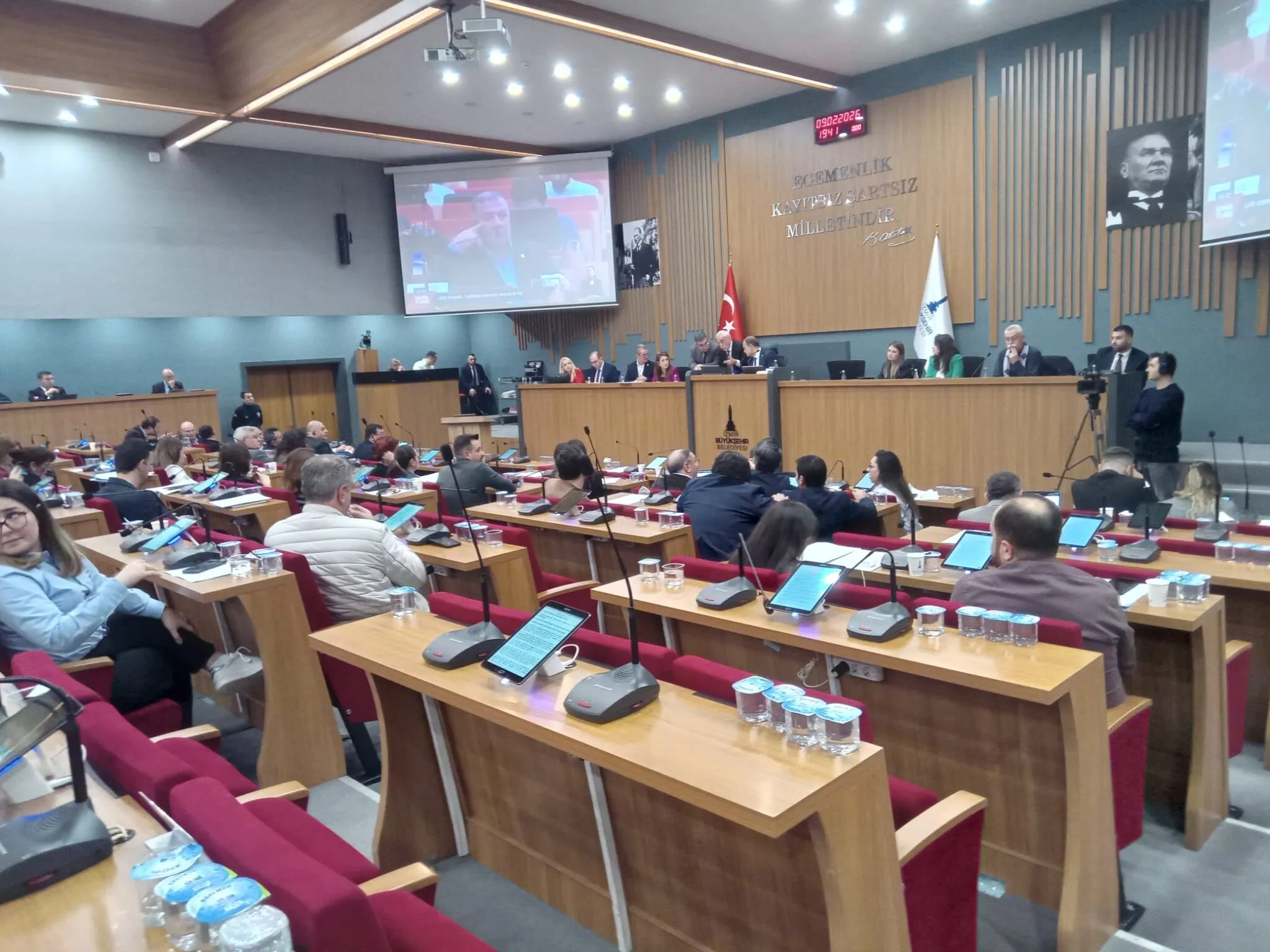 Inanctan Akpye Sert Cikis Cin Alilik Yapmayin