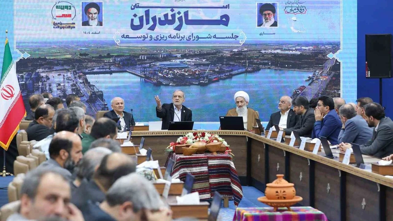 Iran Cumhurbaskani Pezeskiyan Nukleer Silahimiz Olmayacak