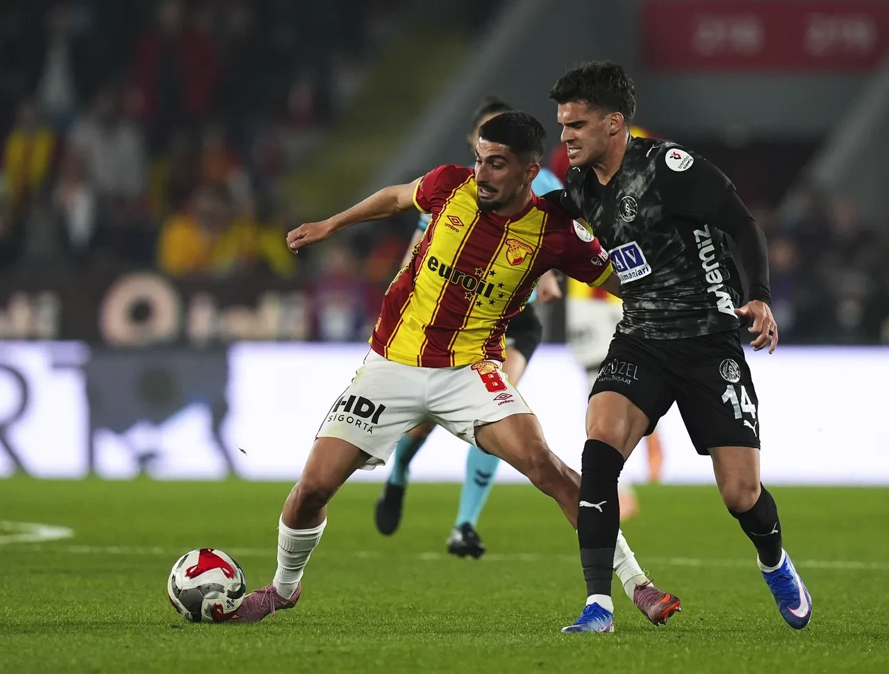 Kadin Hakem Asen Albayrakin Var Konusmalari Gundem Oldu Goztepe Alanyaspor Macinda Ka 3288624 202603171148 1