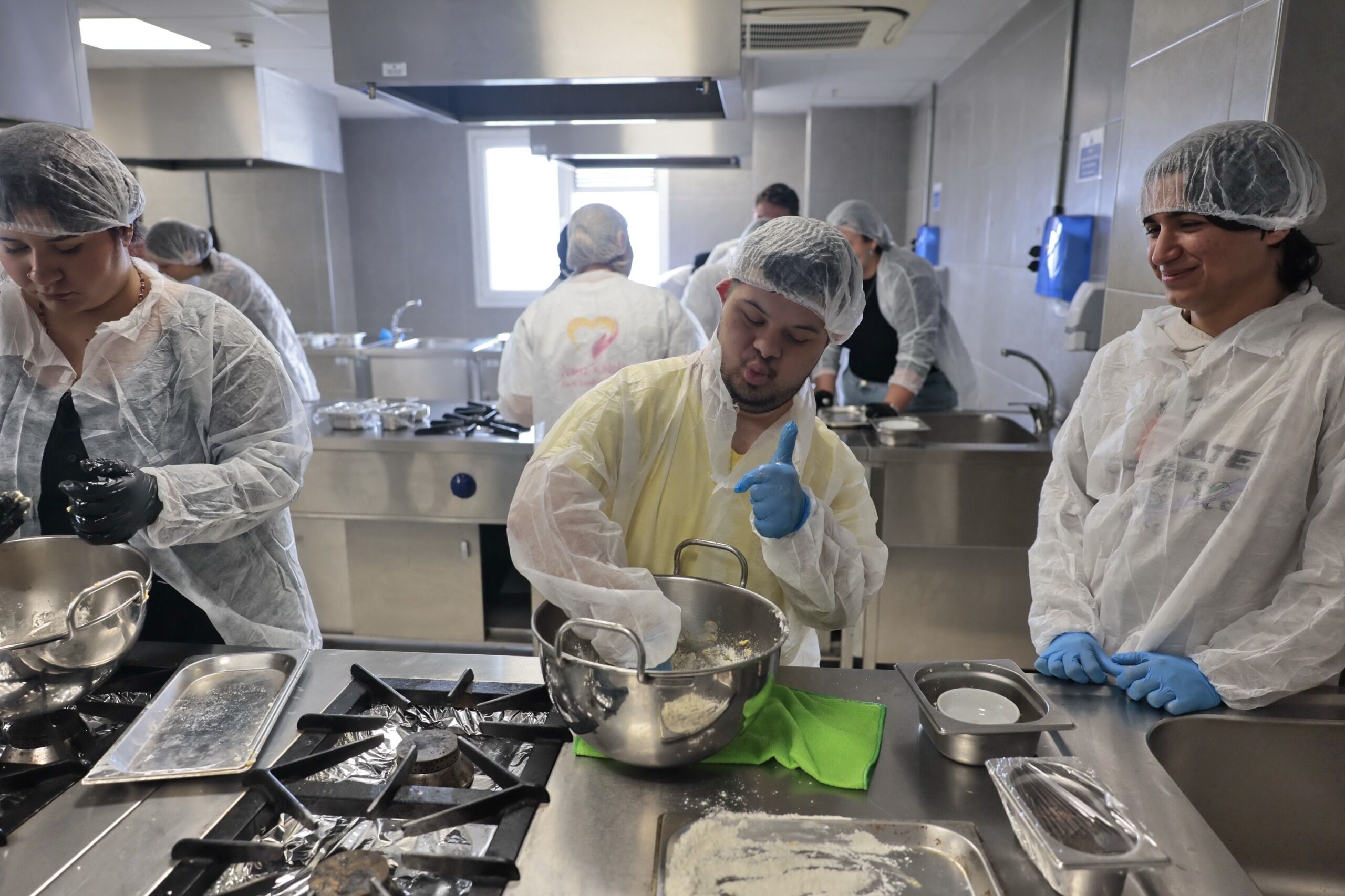 Konak’ın Temiz Kalpli Şeflerinden Down Sendromuna ‘Tatlı’ Farkındalık (4)