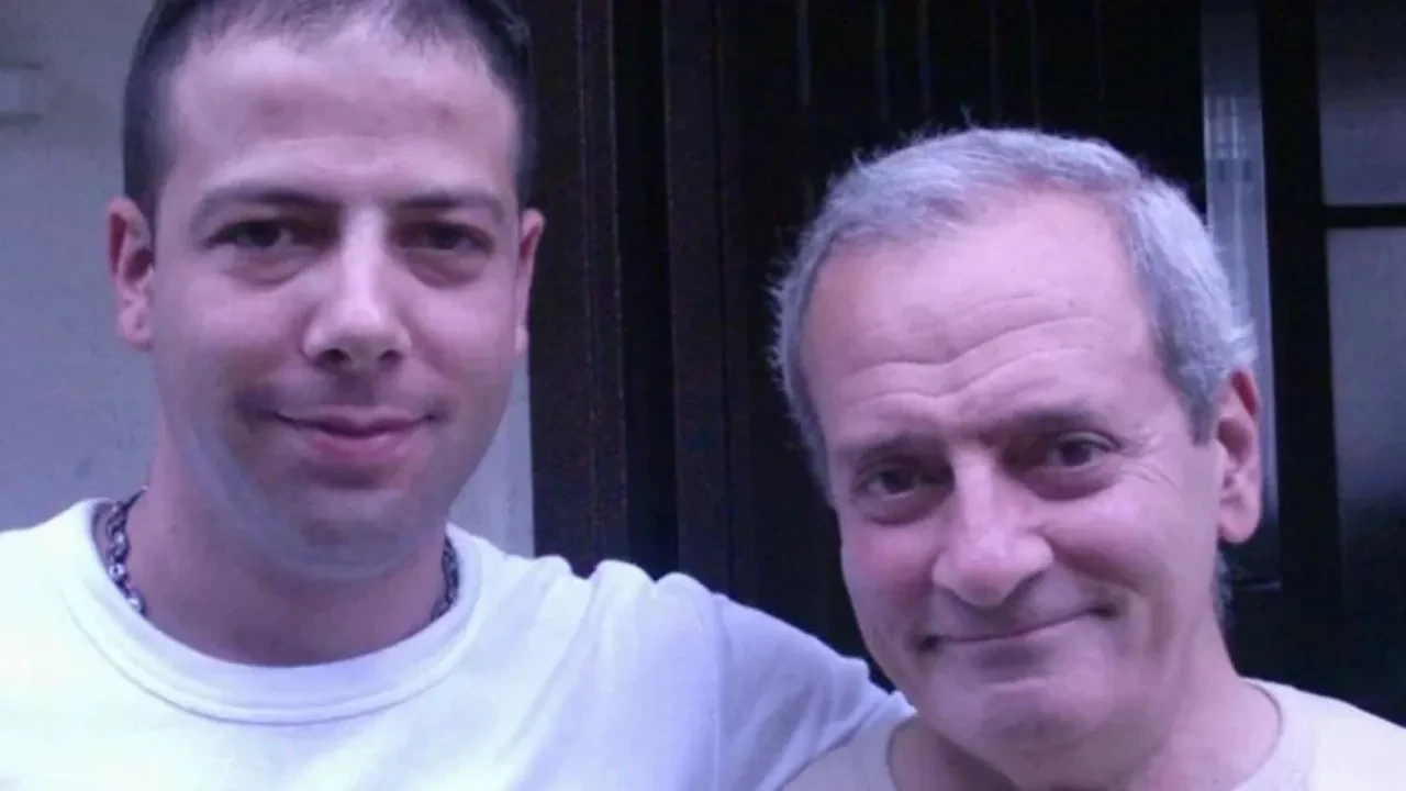 Kuzenlerim Dizisindeki Feridun Roluyle Taninan Canberk Ucucu 57 Yasinda Vefat Etti Un 3288021 202603132315 2