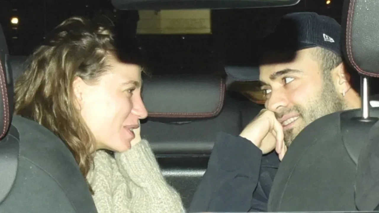 Serenay Sarikaya Ve Mert Demir Evleniyor Mu Gozler Mert Demirde 3286328 202603051540 3