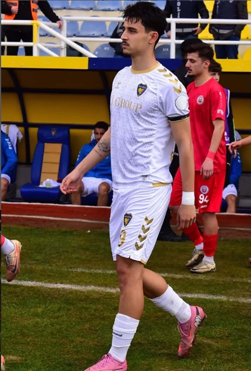 Taksi Soforu Ucret Tartismasinda Ol Ybry