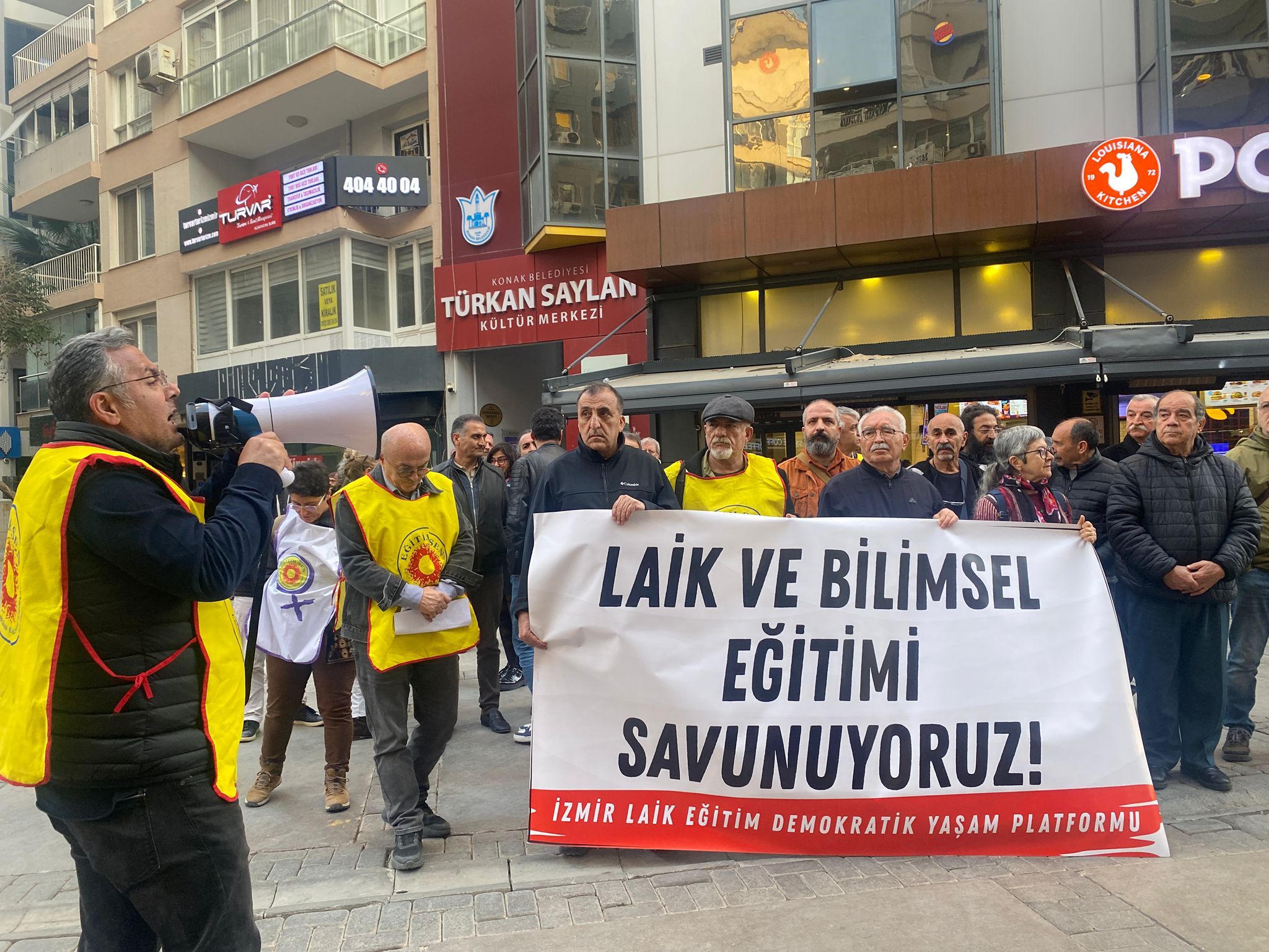 Whatsapp Image 2026 03 12 At 18.46.45